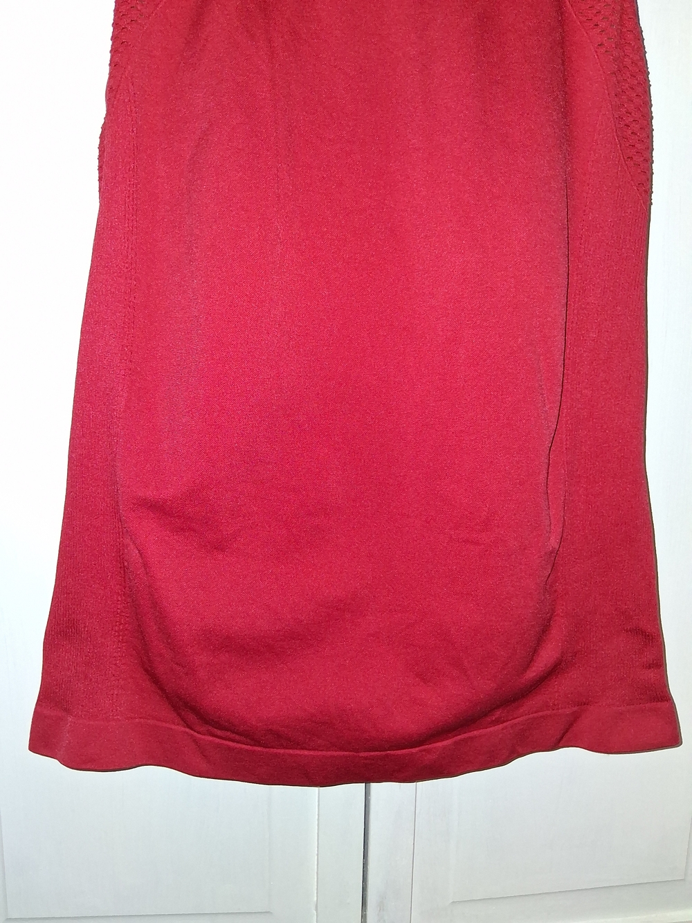 Fabletics Red Racerback Performance Tank - Picture 2 of 9